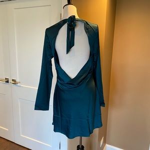 Le Lis Collection Satin Dress size large